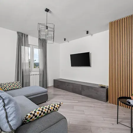 Vista Apartment Trget